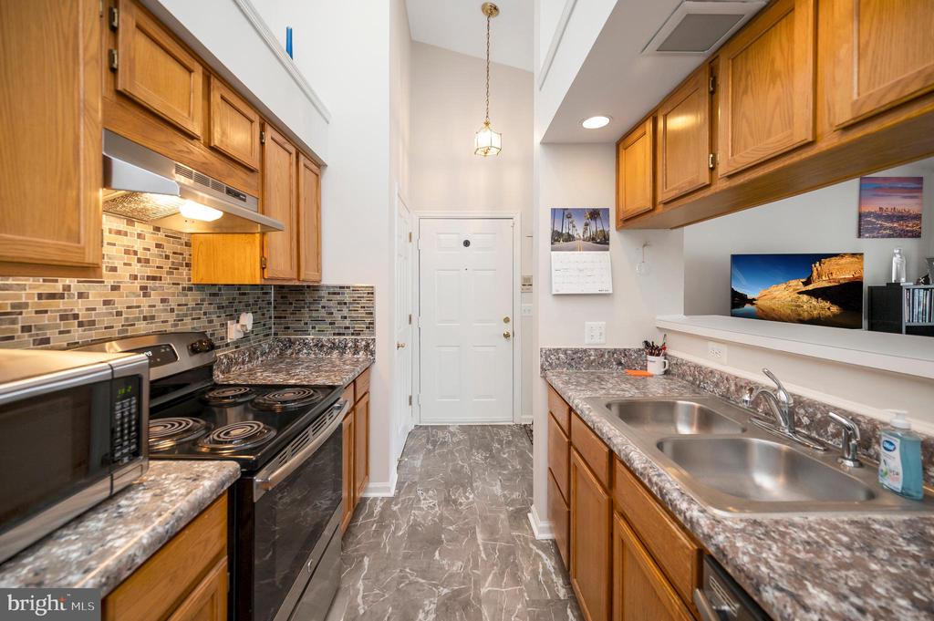 3580 SHERBROOKE CIRCLE 301