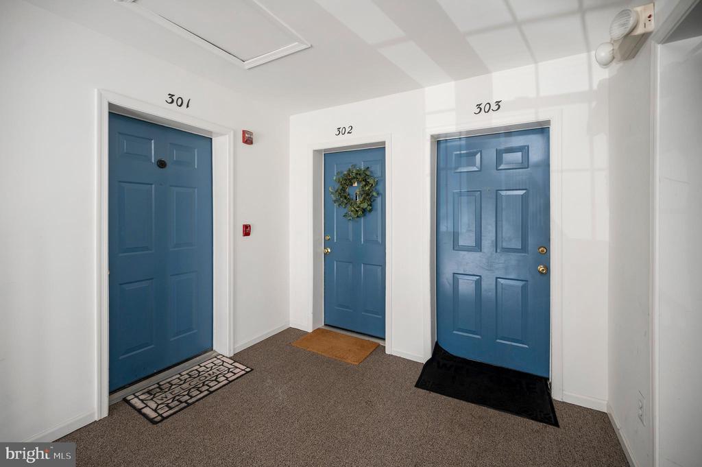 3580 SHERBROOKE CIRCLE 301
