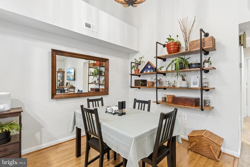 7876 WAVERLEY MILL COURT