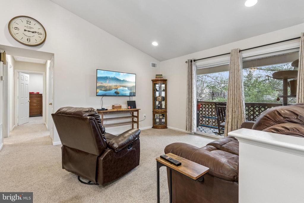 7876 WAVERLEY MILL COURT