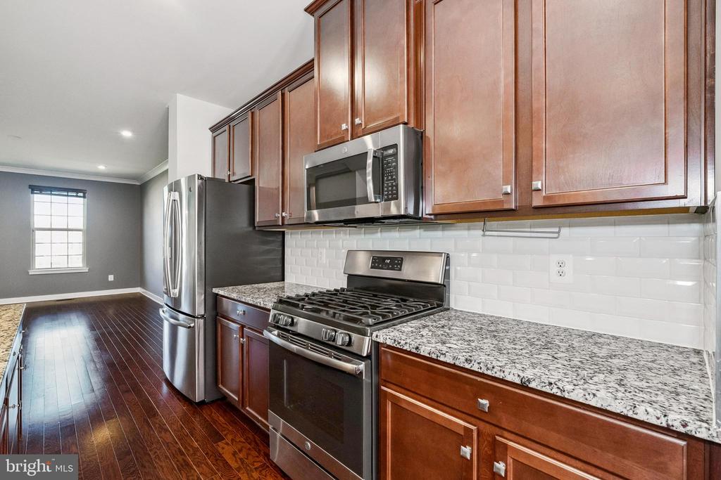 2144 HEMLOCK BAY ROAD