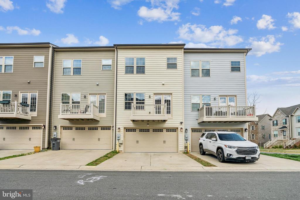 2144 HEMLOCK BAY ROAD