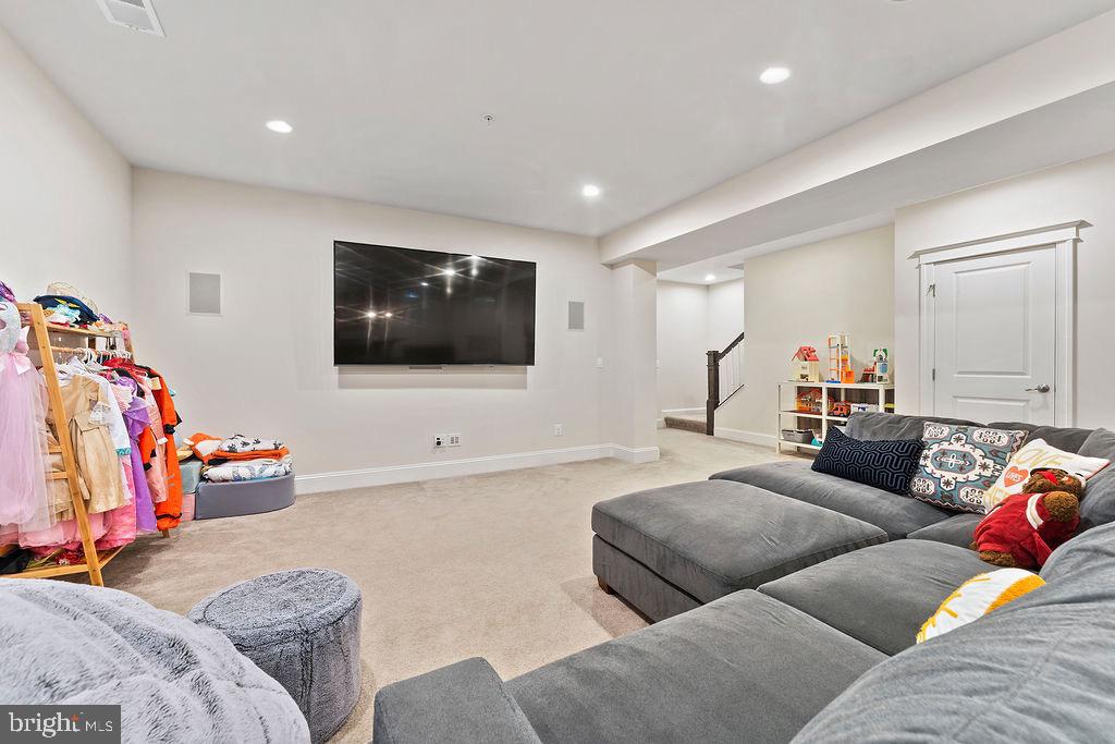 17243 MISS PACKARD COURT