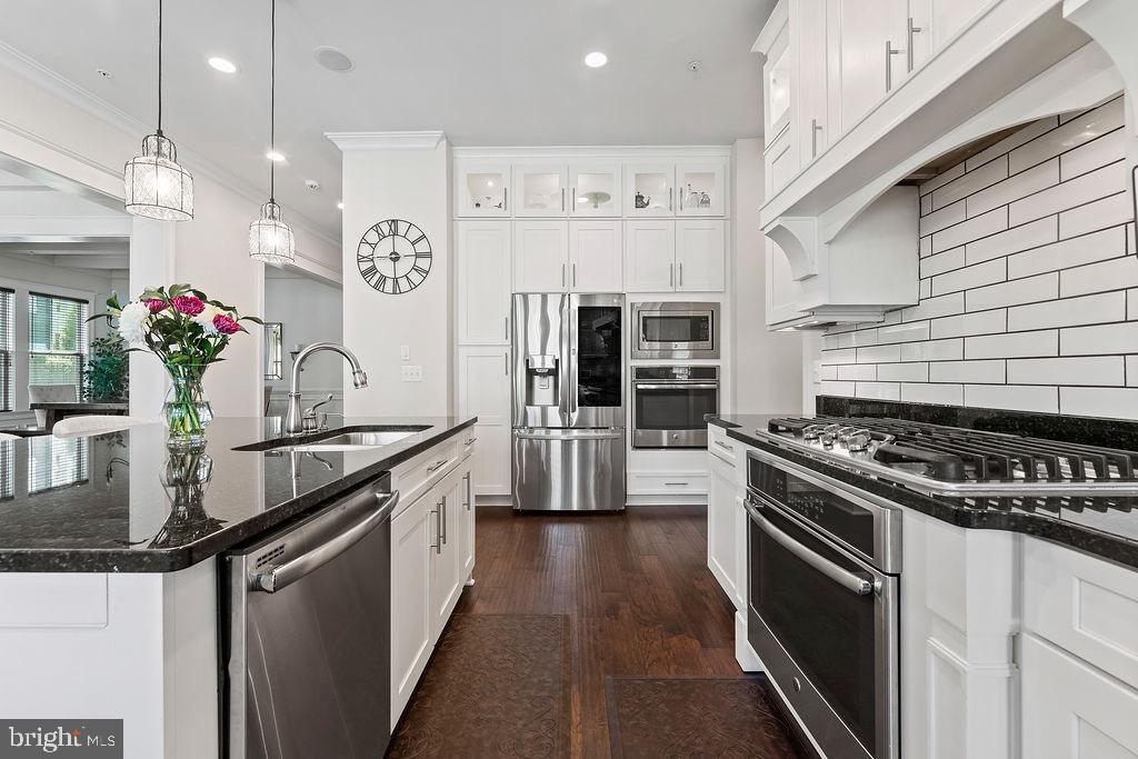 17243 MISS PACKARD COURT