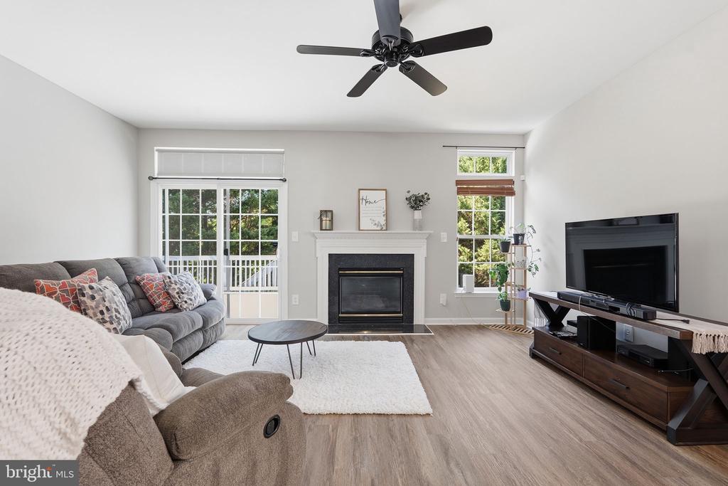 14840 LINKS POND CIRCLE