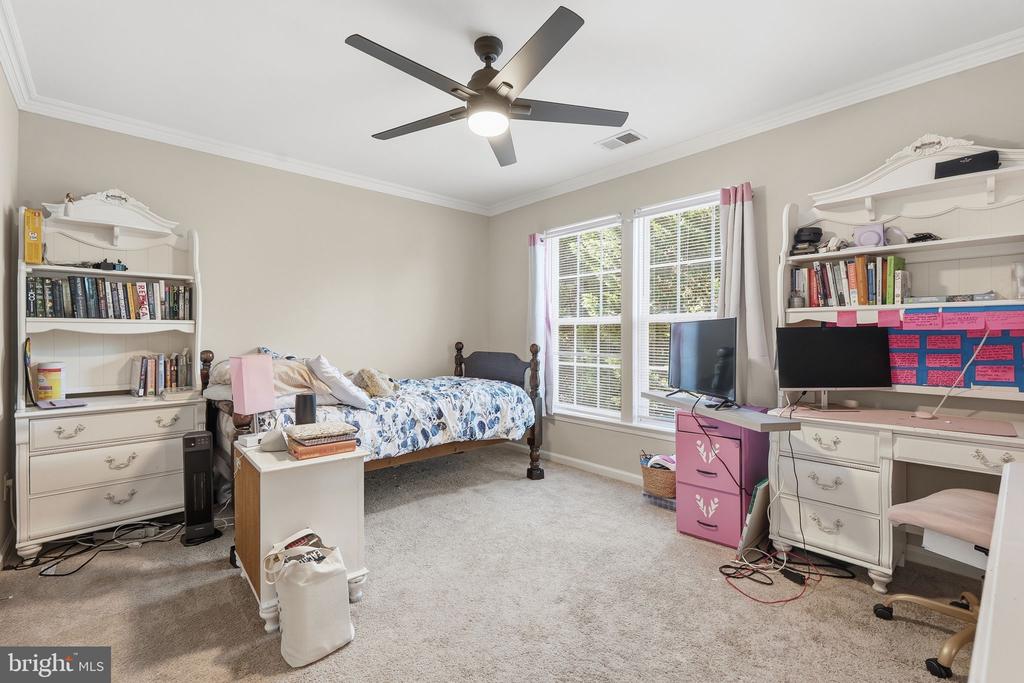 14840 LINKS POND CIRCLE