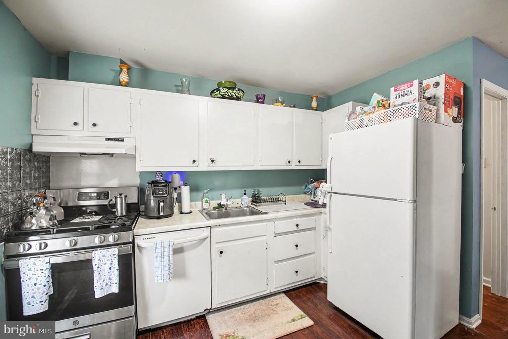 10100 TASKER DRIVE