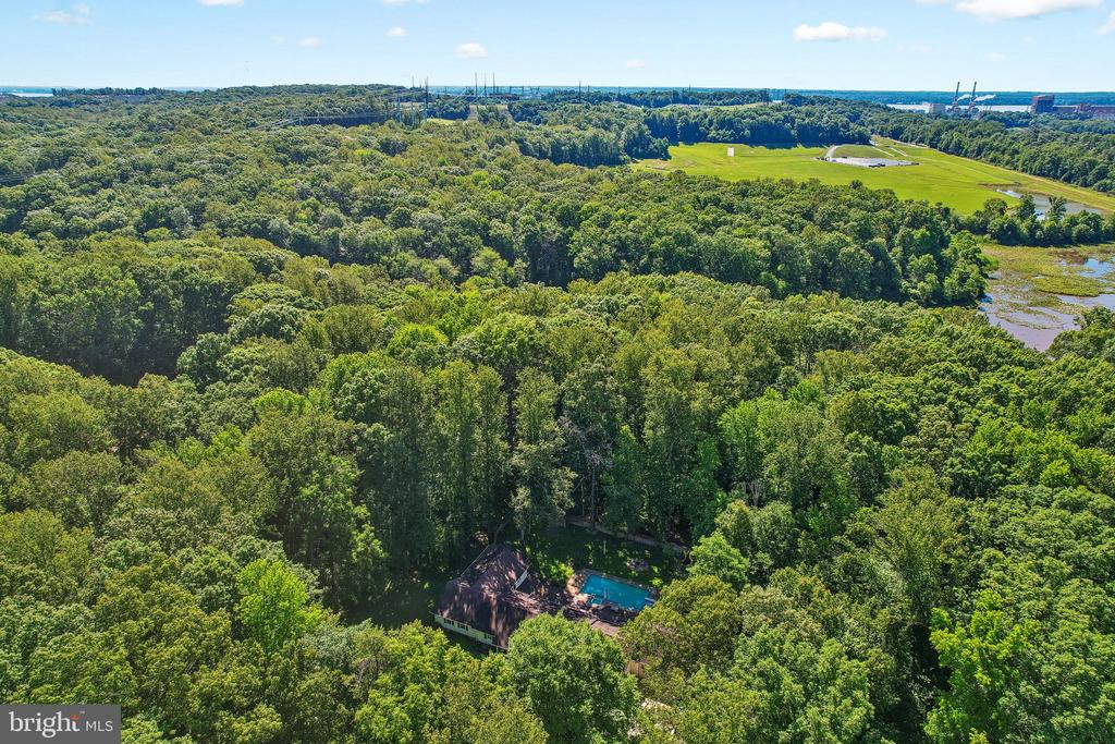 18303 POSSUM POINT ROAD