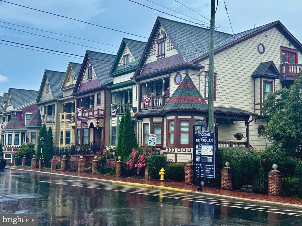 12652 DARA DRIVE Unit: 301