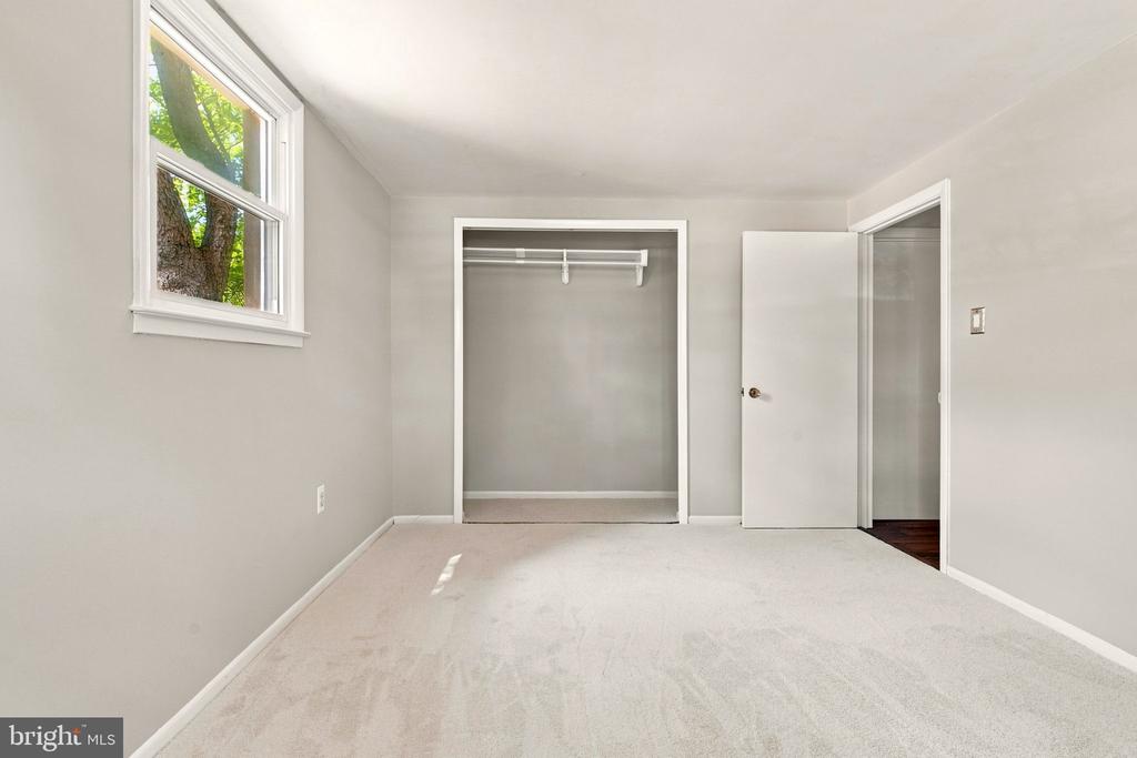 5256 MEDWICK COURT