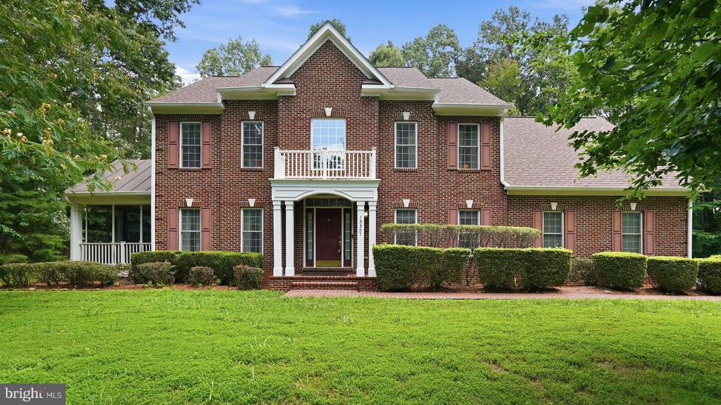 13301 DUMFRIES ROAD