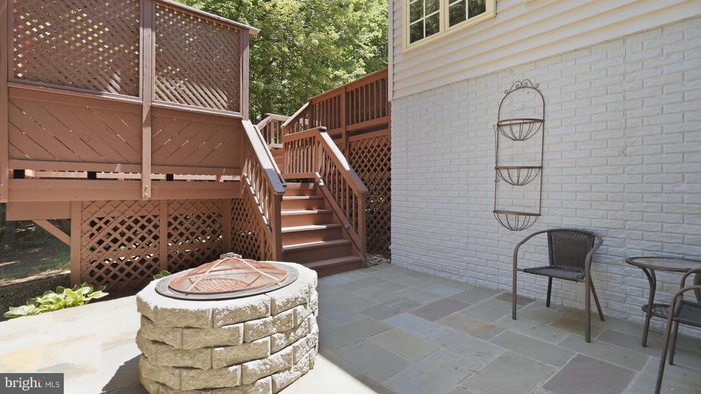 13175 AMBLEWOOD DRIVE