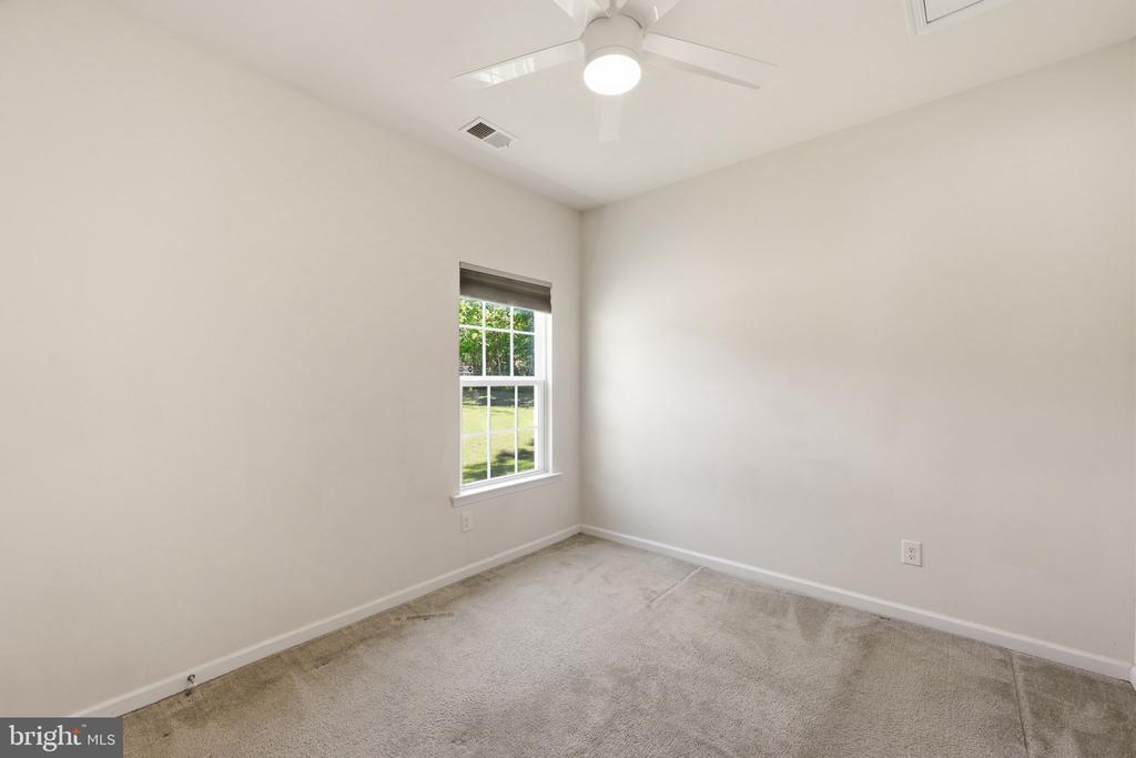 5113 KENMARE LOOP