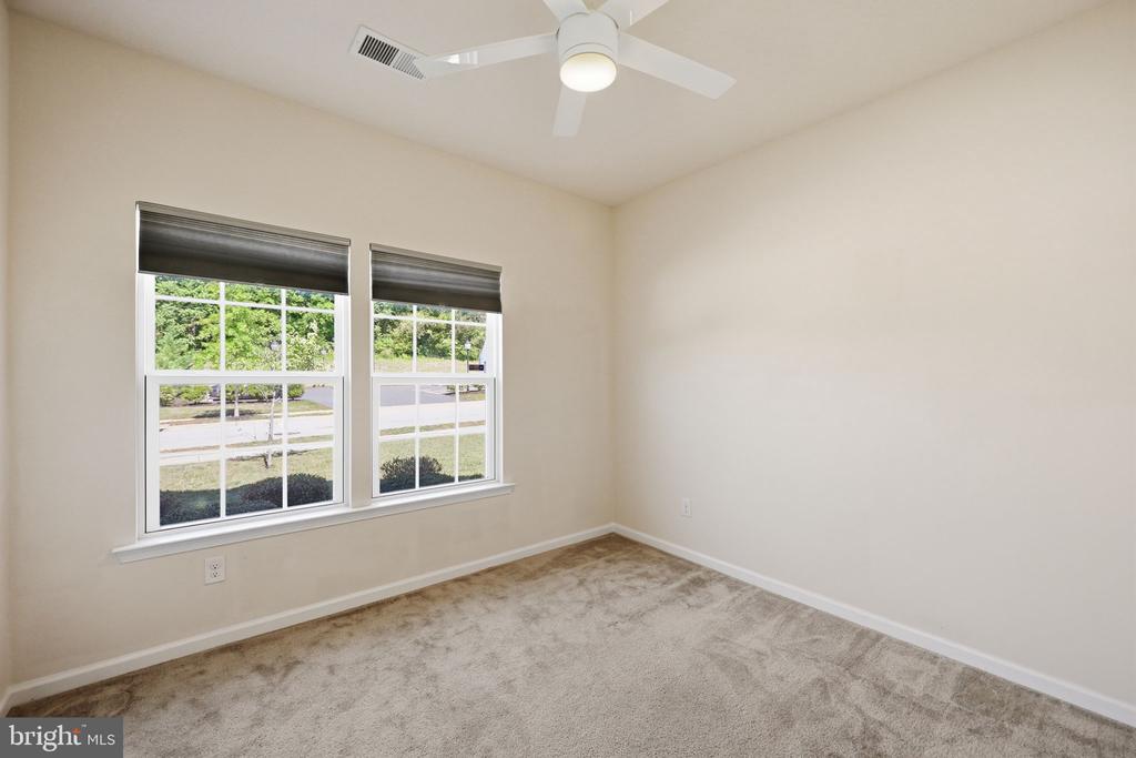 5113 KENMARE LOOP