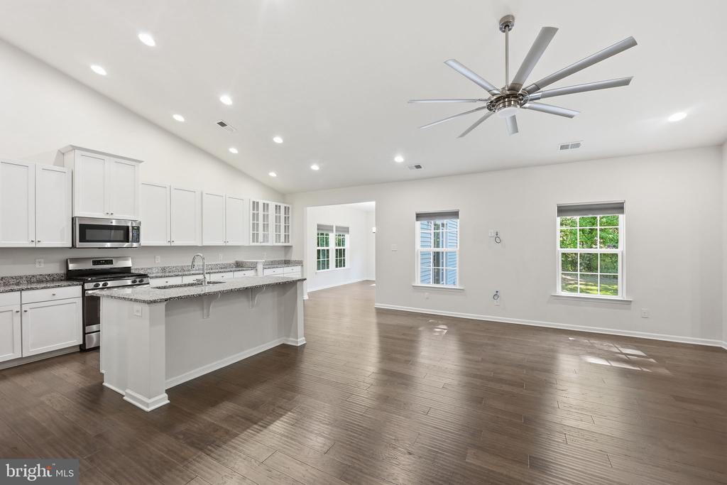 5113 KENMARE LOOP