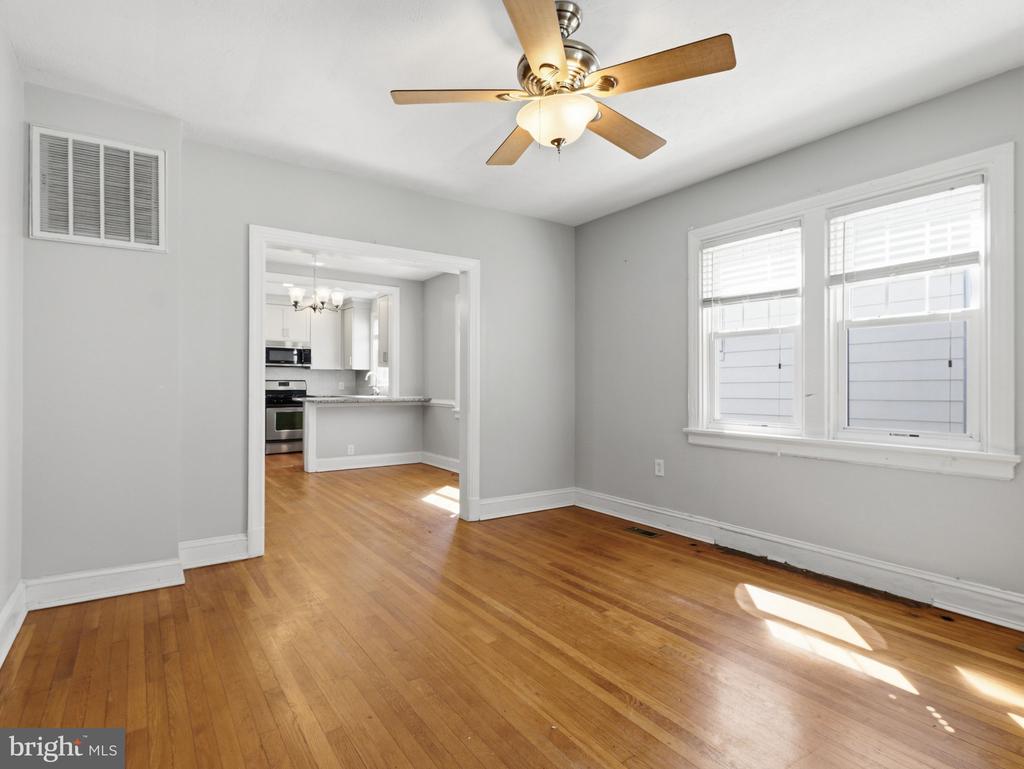 121 W 30TH STREET