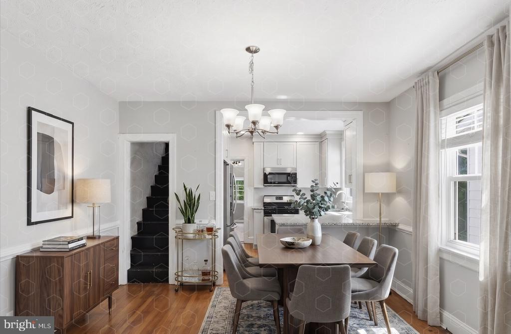 121 W 30TH STREET