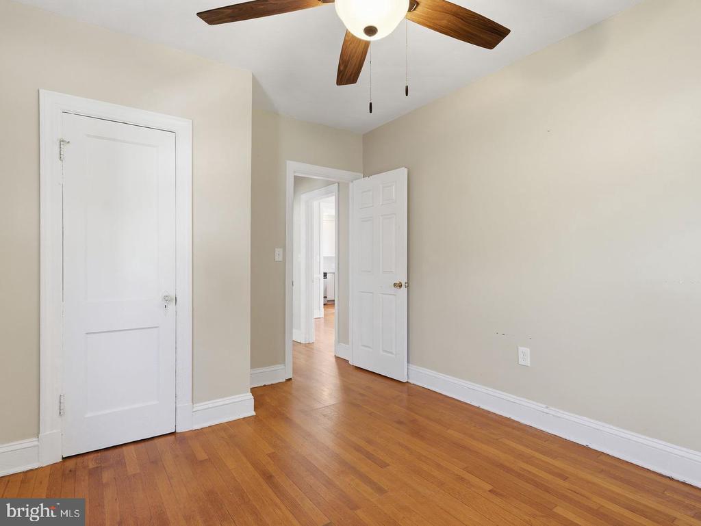 121 W 30TH STREET