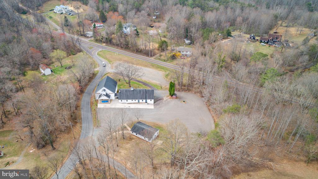 19 SCRABBLE ROAD