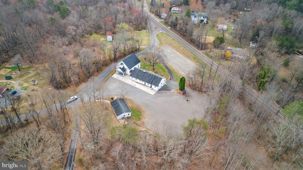 19 SCRABBLE ROAD