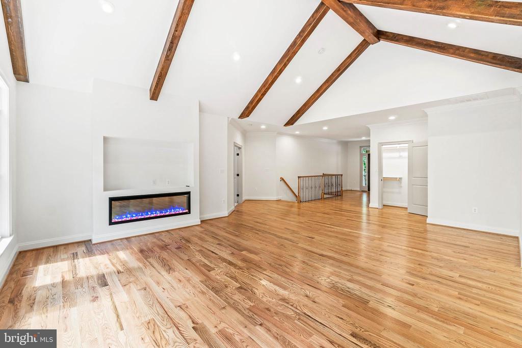 6001 COPPER MILL DRIVE