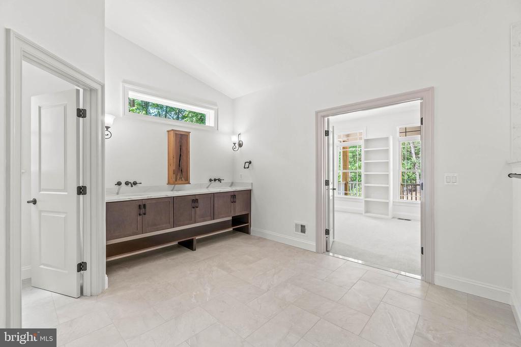 6001 COPPER MILL DRIVE