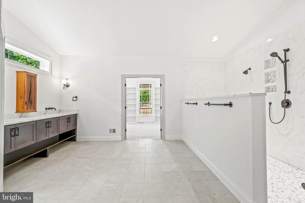 6001 COPPER MILL DRIVE