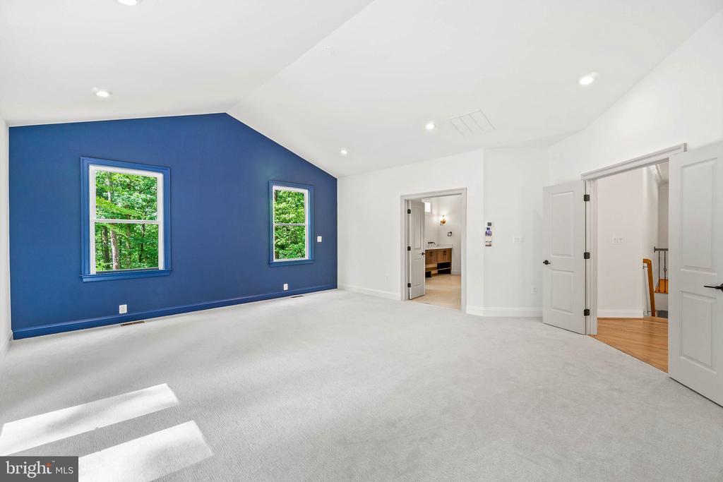 6001 COPPER MILL DRIVE
