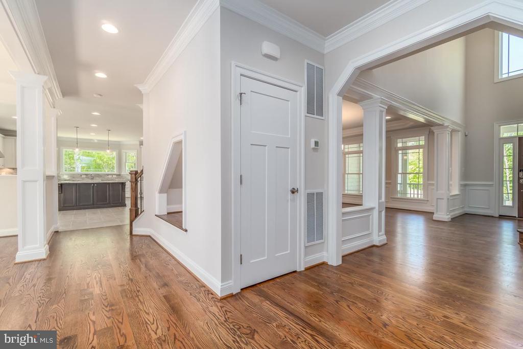 6003 COPPER MILL DRIVE