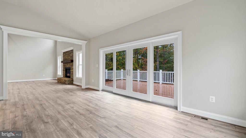 6003 COPPER MILL DRIVE