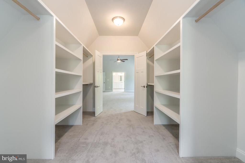 6003 COPPER MILL DRIVE