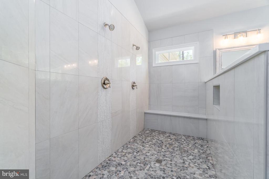 6003 COPPER MILL DRIVE