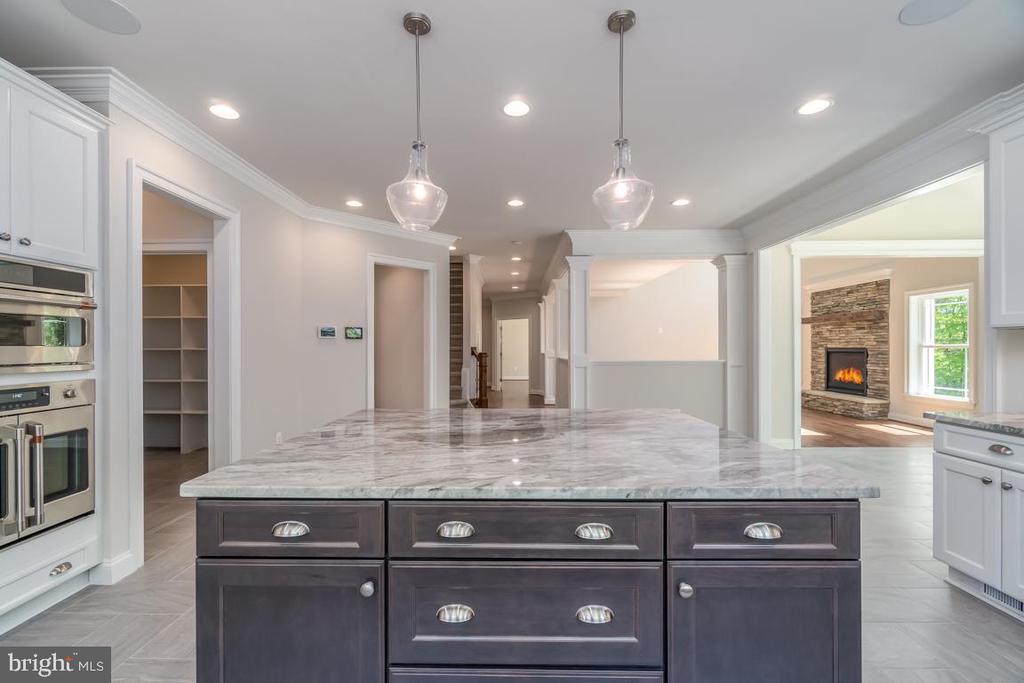 6003 COPPER MILL DRIVE