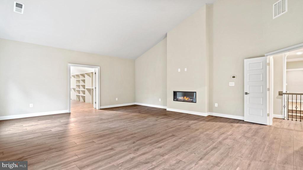 6003 COPPER MILL DRIVE
