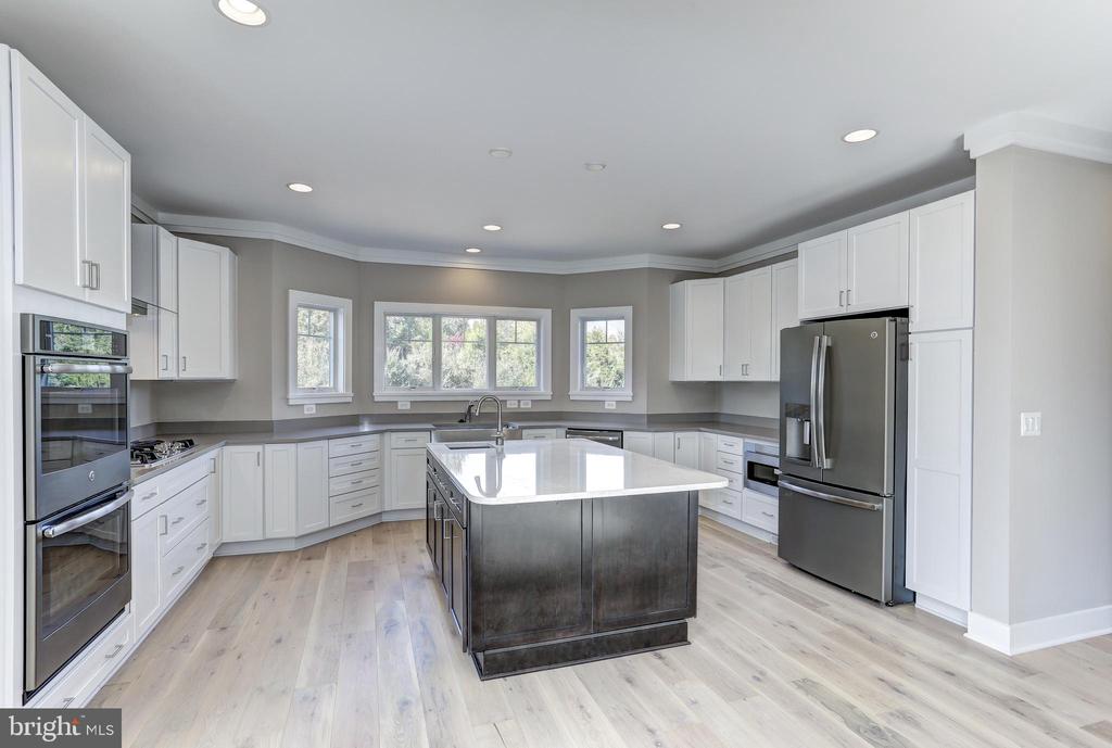 5910 COPPER MILL DRIVE