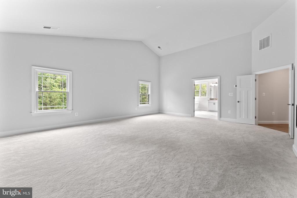 5906 COPPER MILL DRIVE
