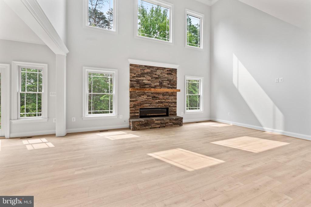 5906 COPPER MILL DRIVE