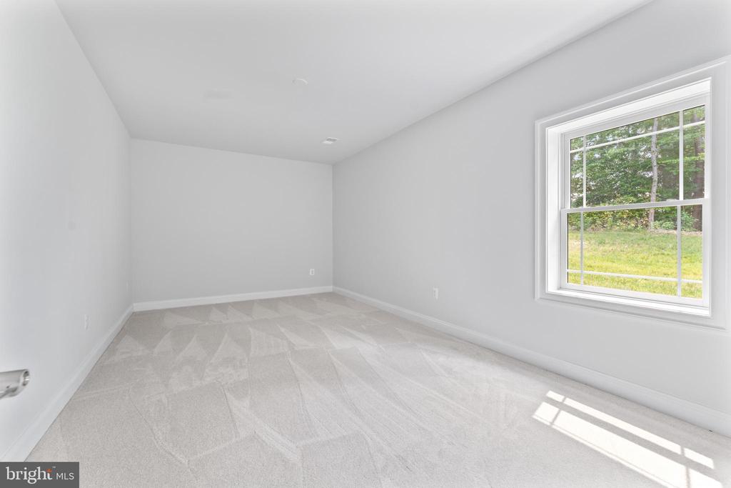 5906 COPPER MILL DRIVE