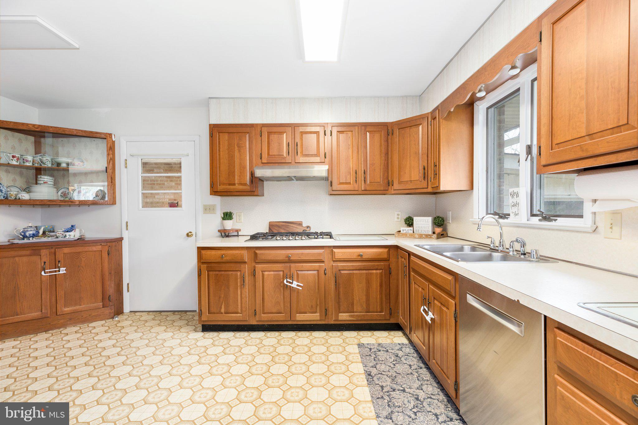 12702 WESLEY DRIVE