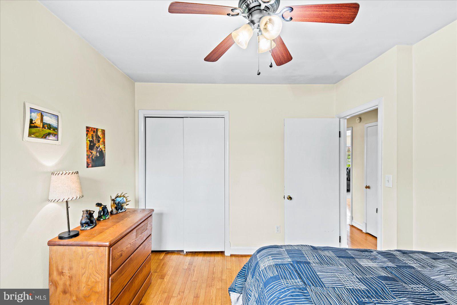 10809 ROLLINGWOOD DRIVE