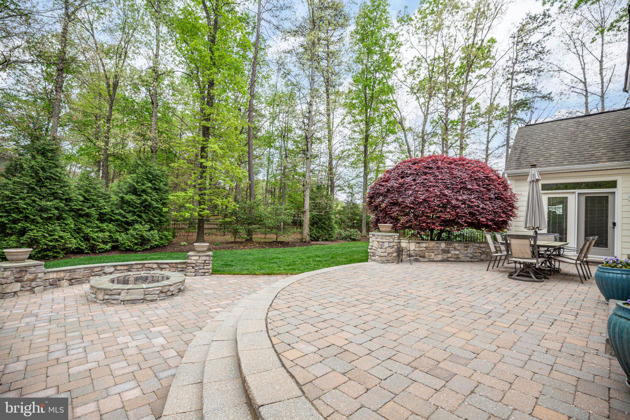 11422 BLUFFS RIDGE