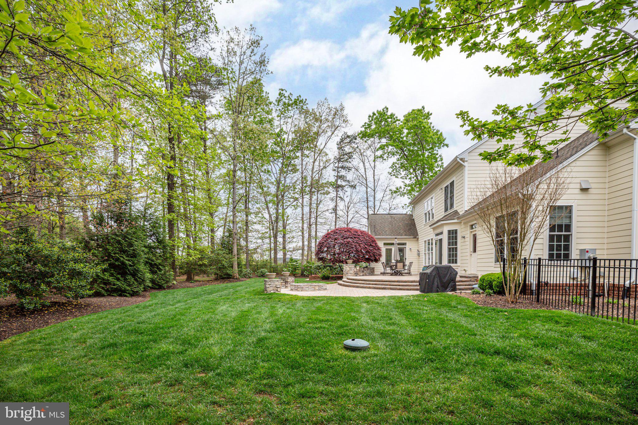 11422 BLUFFS RIDGE