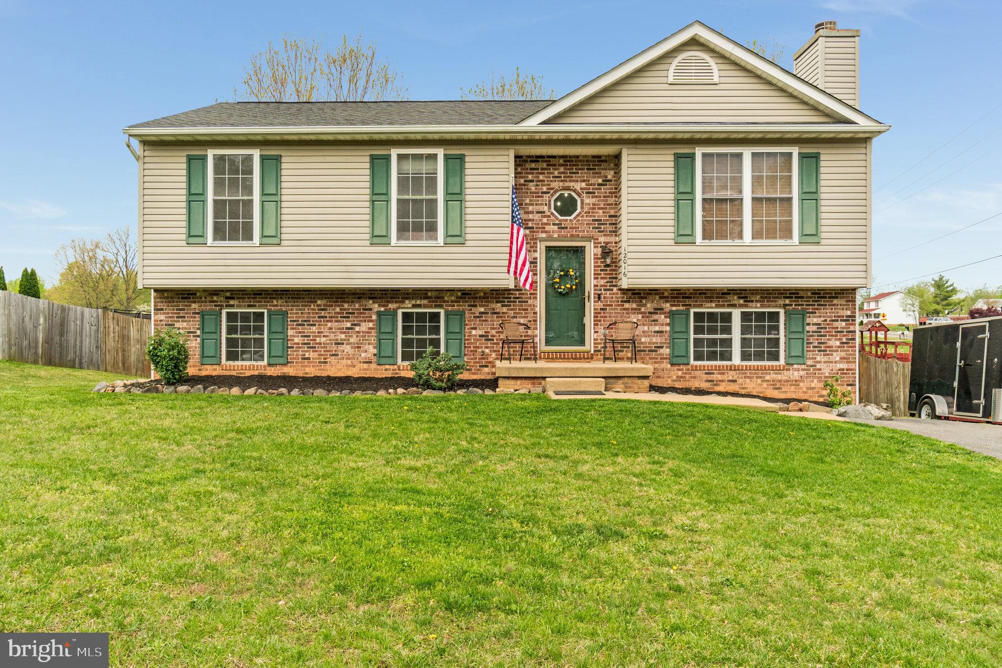 12016 FALCON RIDGE DRIVE