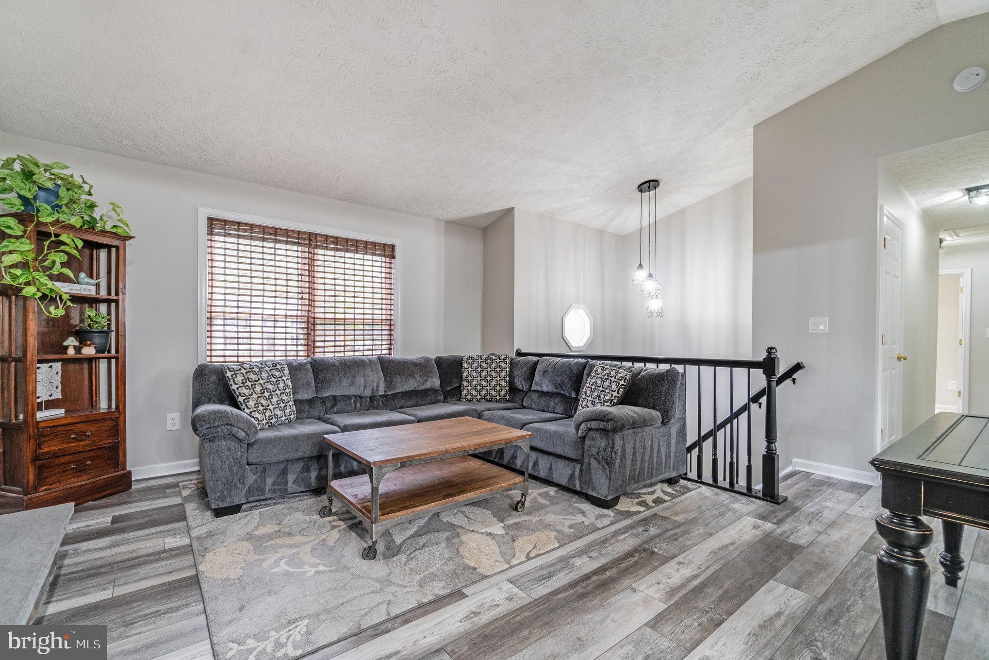 12016 FALCON RIDGE DRIVE