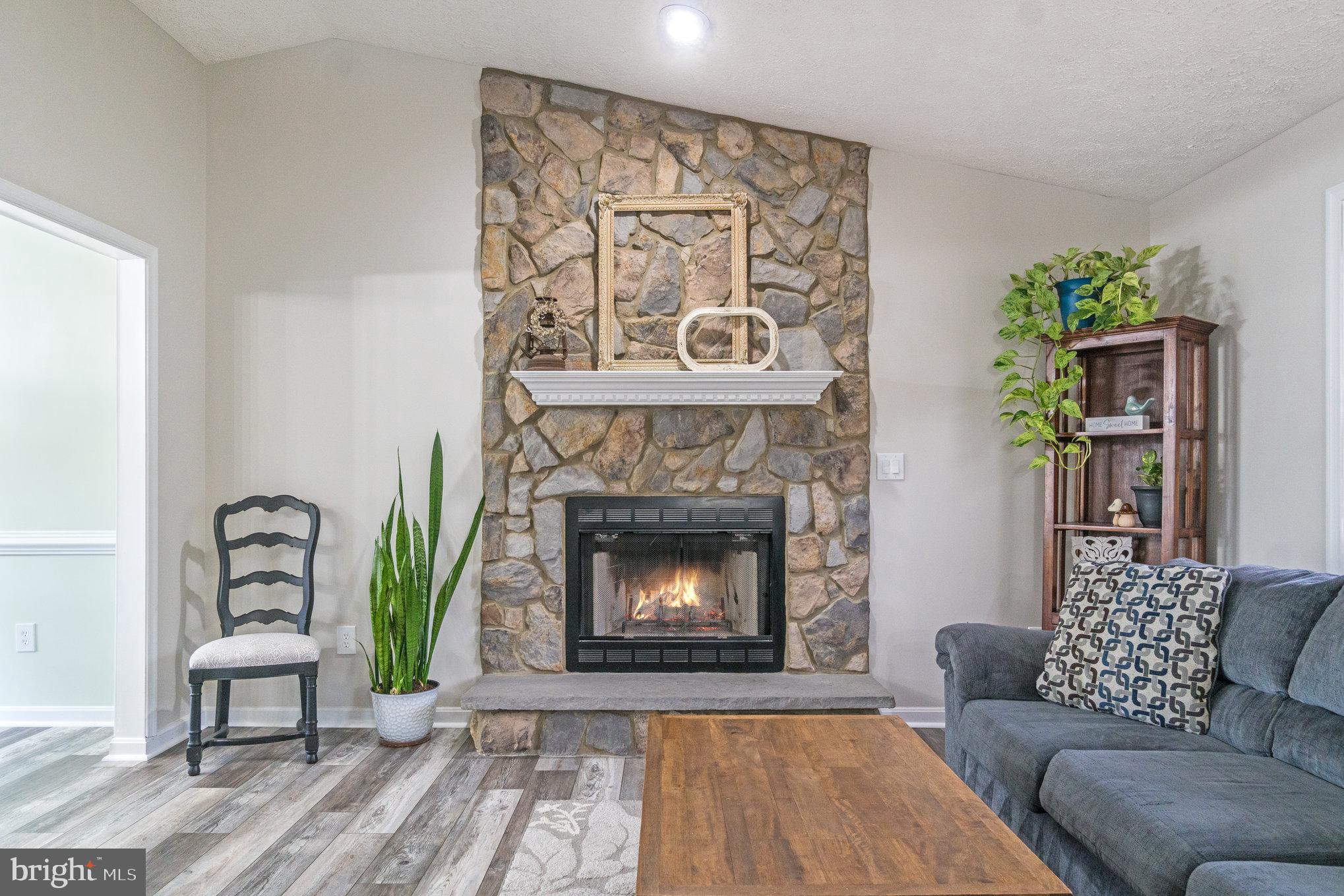 12016 FALCON RIDGE DRIVE