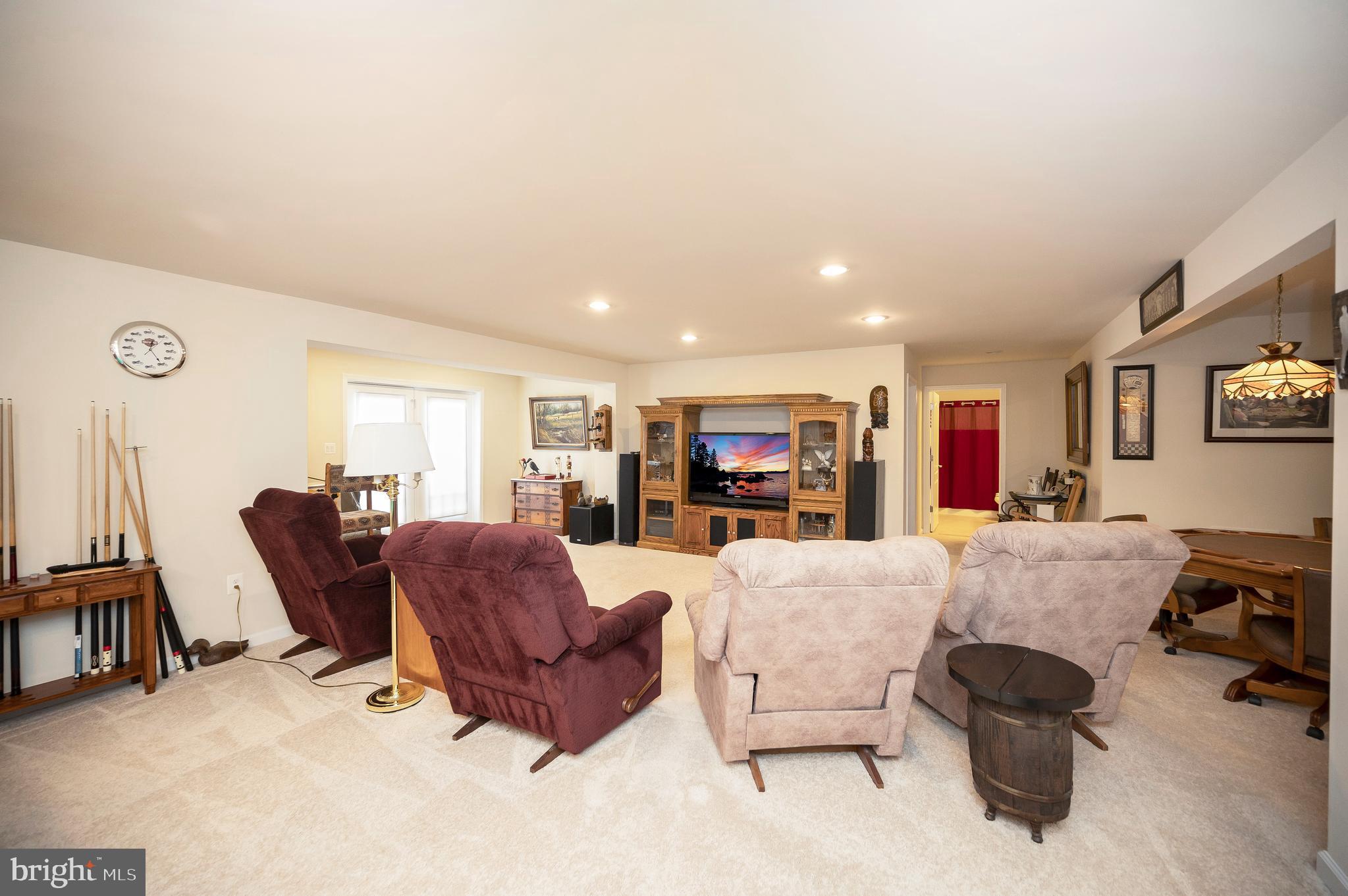 5928 S MILLS MANOR COURT
