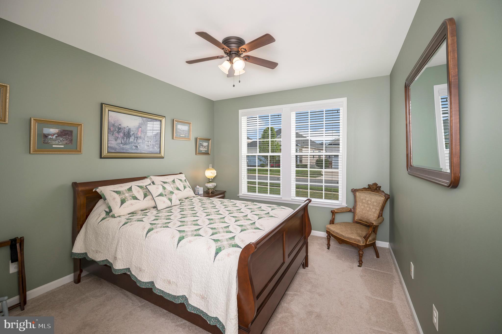 5928 S MILLS MANOR COURT