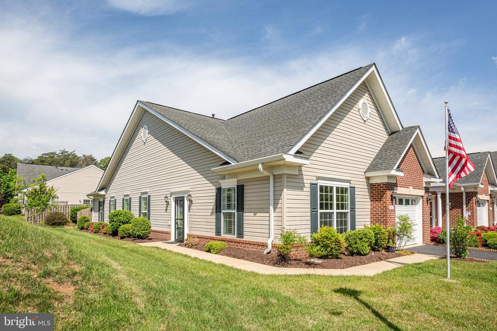 9410 FYVIE LANE