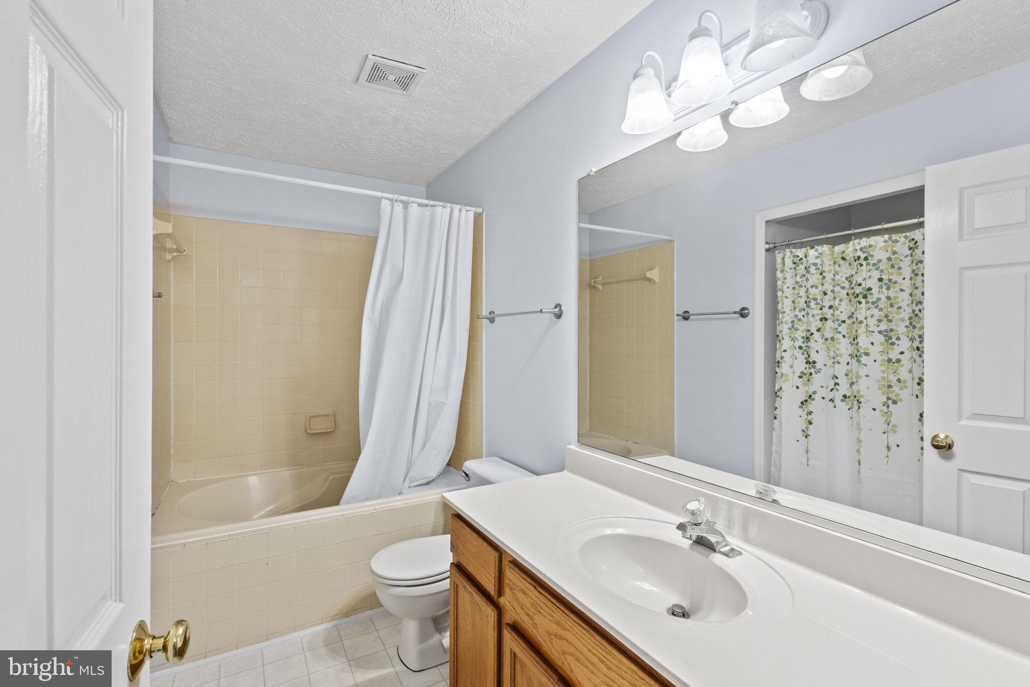 11813 HUNTING RIDGE DRIVE