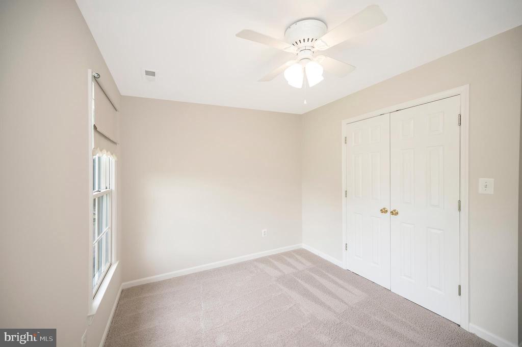 11302 BATH COURT